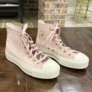 Converse Women's Blush Pink Platform Sneakers